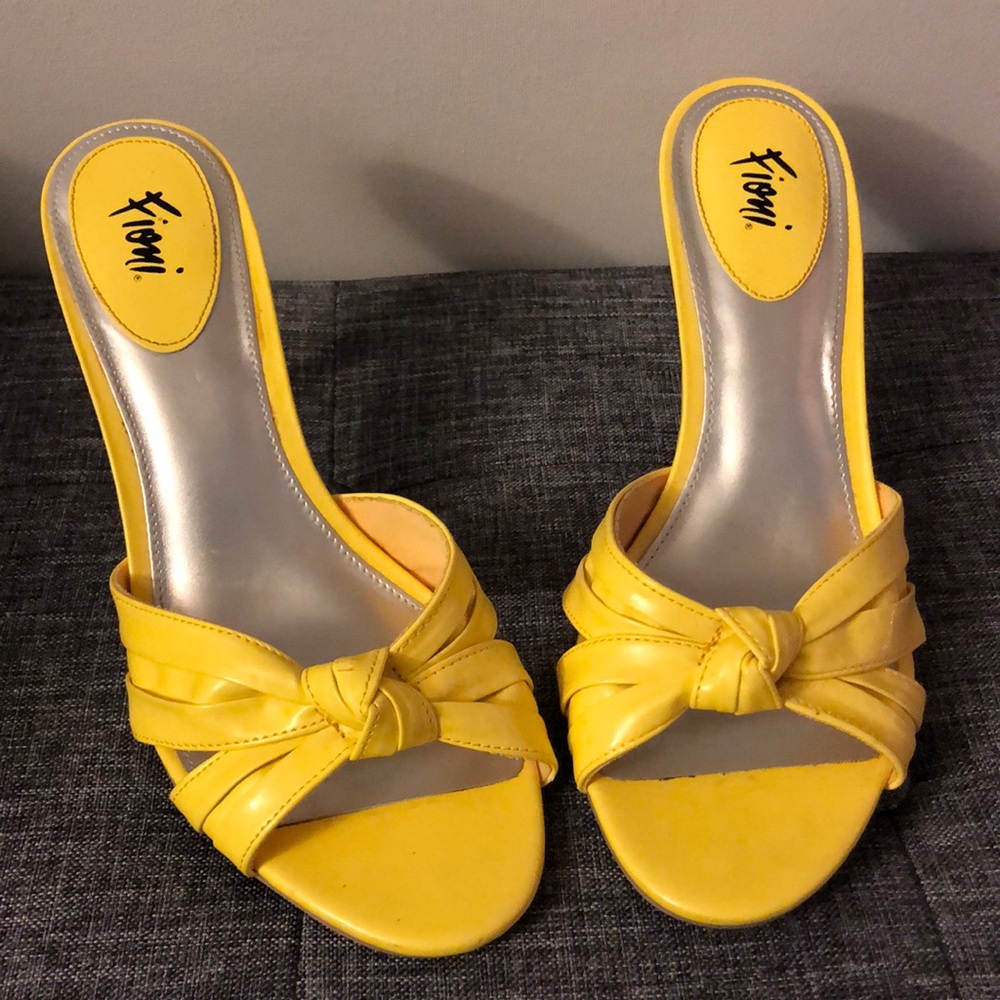 Yellow sandals with high heels